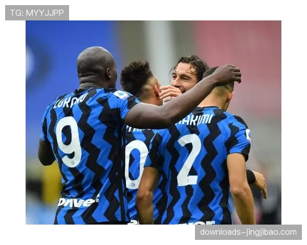 意甲奇景：米兰尤文球迷齐呼“国米加油”，争四利益驱动罕见团结